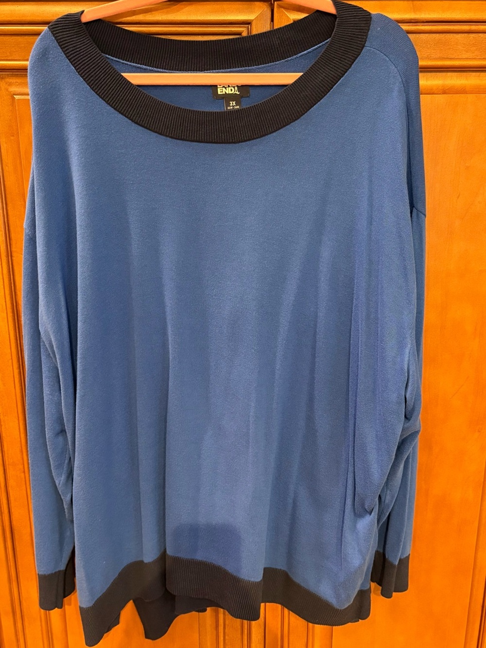 Lands' End Women’s Royal Blue Crewneck Sweater with Navy Trim 3X New
